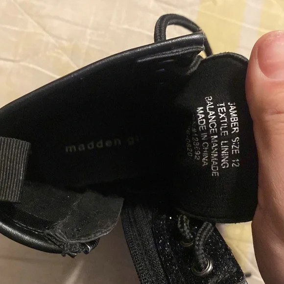 Madden girl sparkly boots - Picture 4 of 4